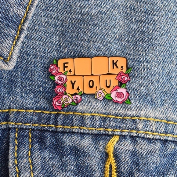 1 LEFT‼️ Funny Rude Large Scrabble Enamel Pin F*CK YOU - Picture 5 of 10